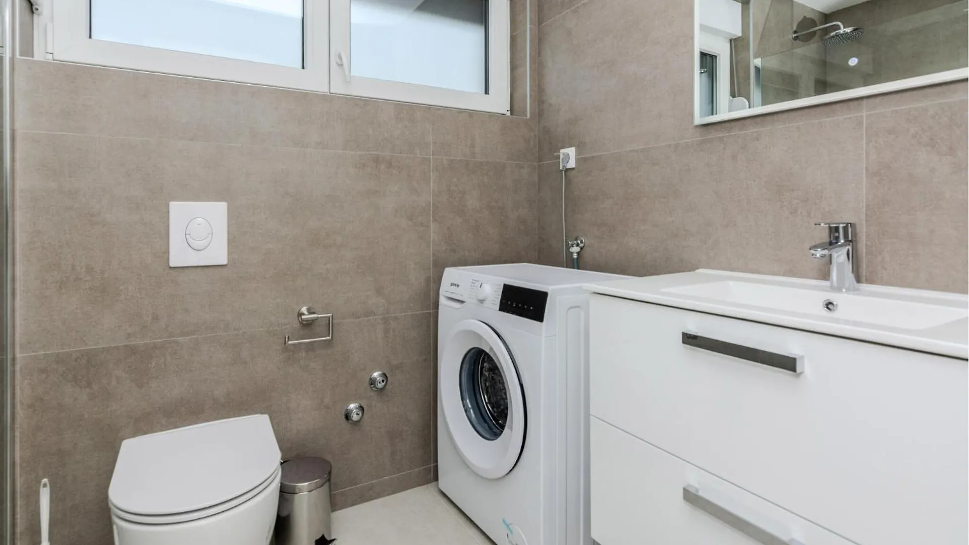 Cozy Home In Vrsi With Kitchen Croacia
